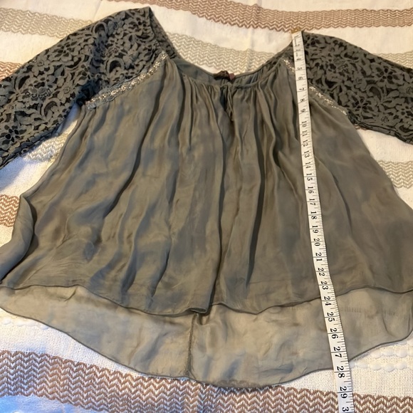 Lola made in Italy silk blouse size L - Picture 7 of 10